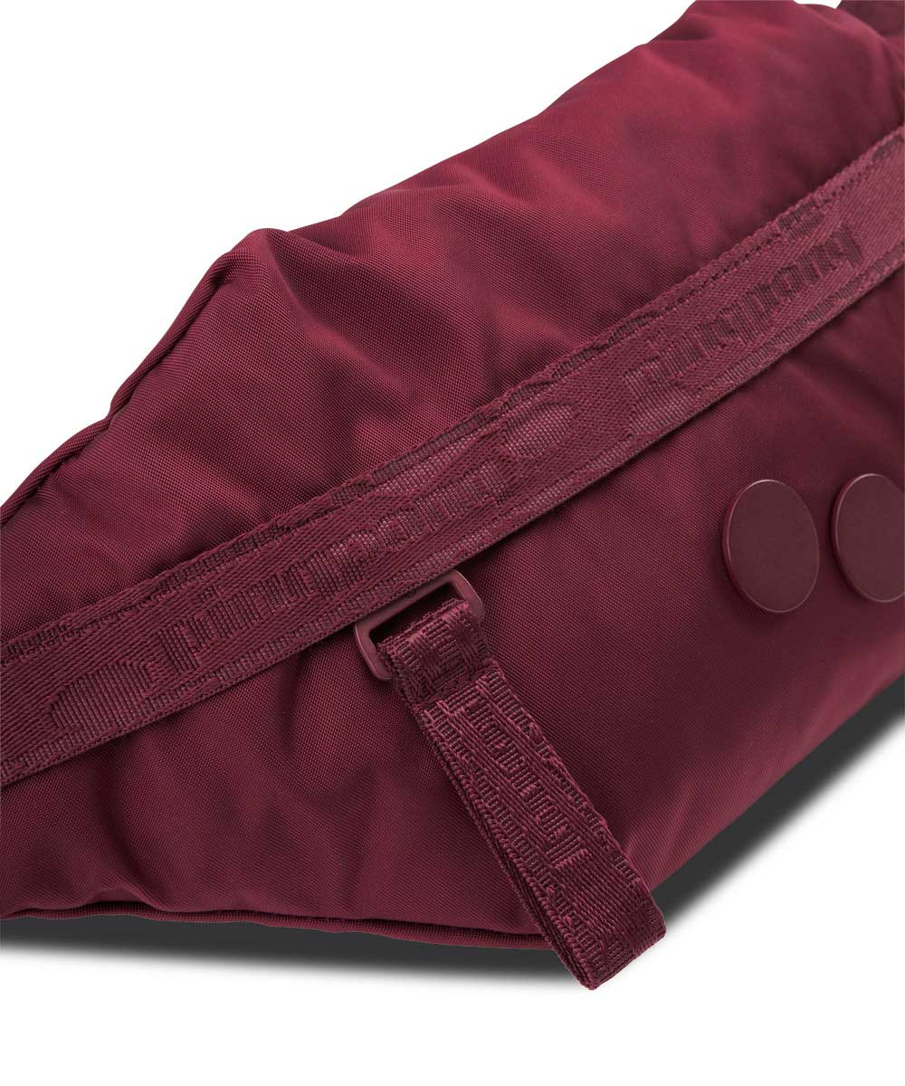 Pinqponq Brik belt bag made from recycled PET bottles