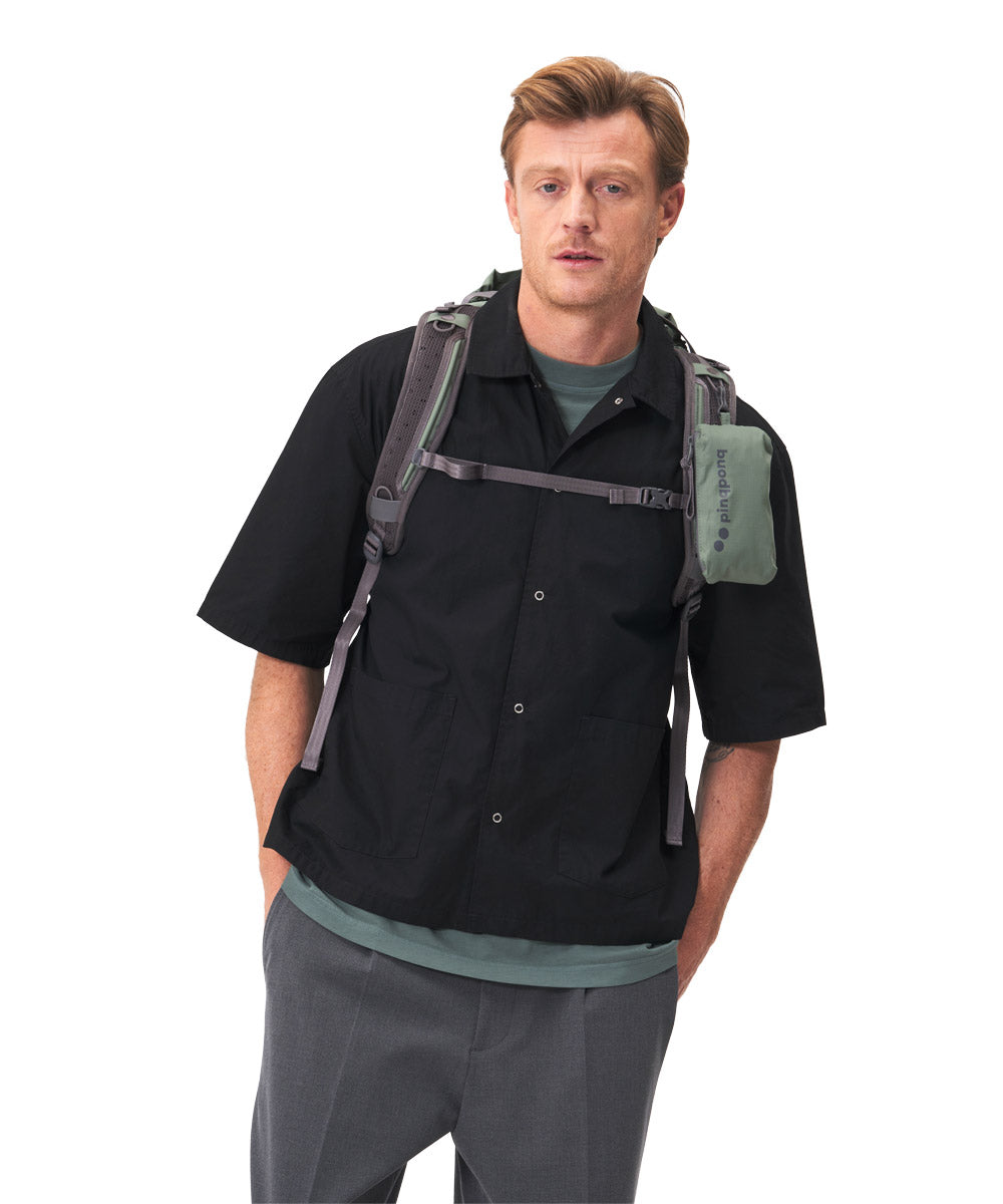 Pinqponq Komut Medium Rucksack aus recycelten PET-Flaschen