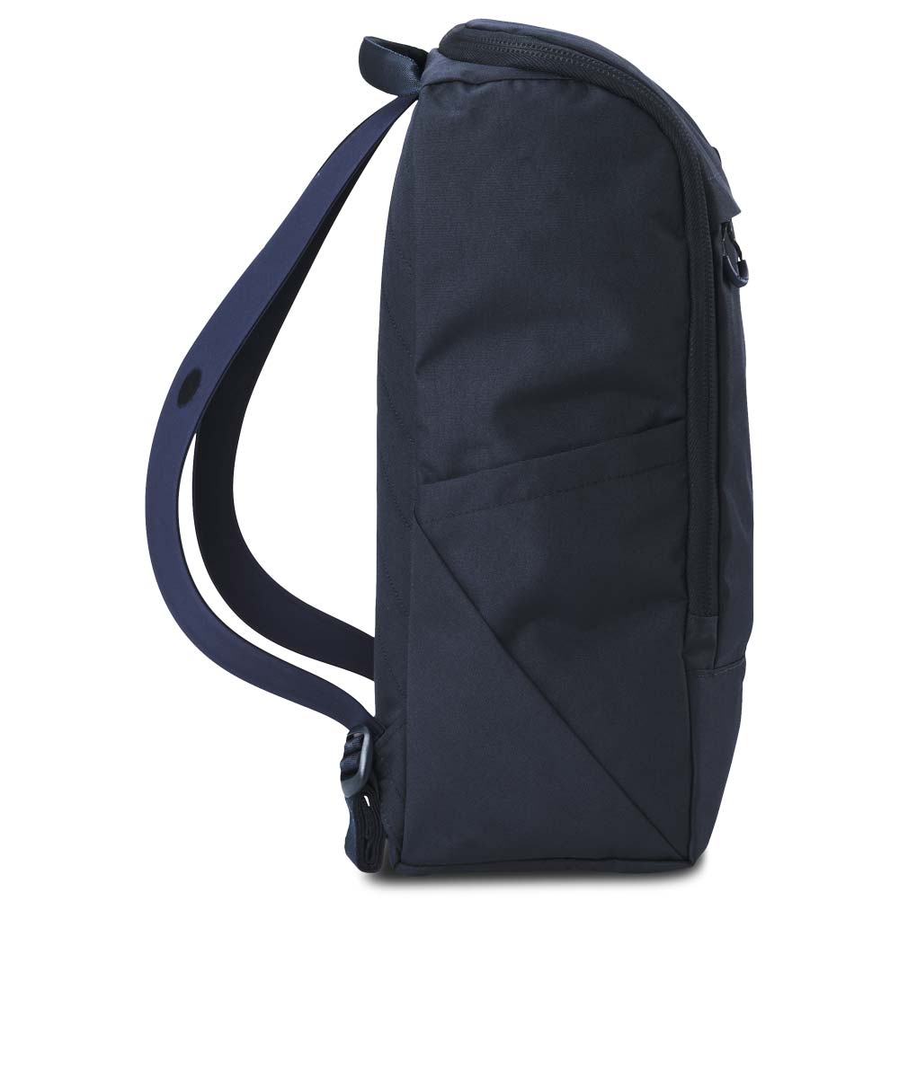 Pinqponq Purik backpack made from recycled PET bottles