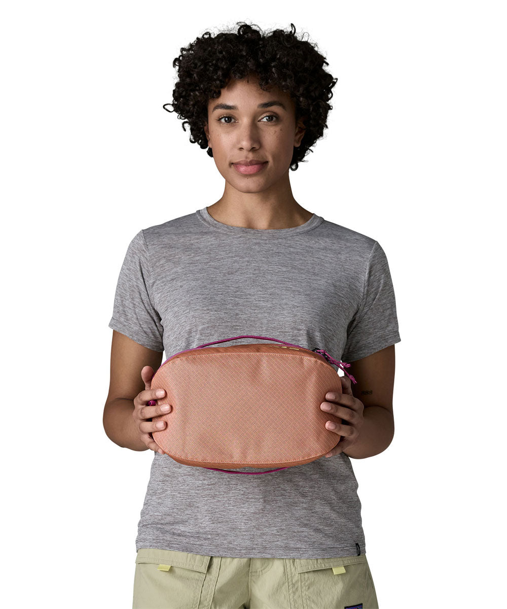 Patagonia Black Hole Cube Medium 6 liters, recycled packing cube