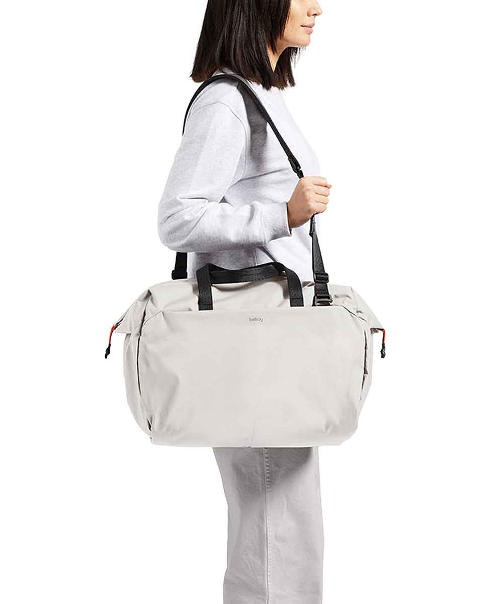 Bellroy Lite Duffel Bag 30 liters