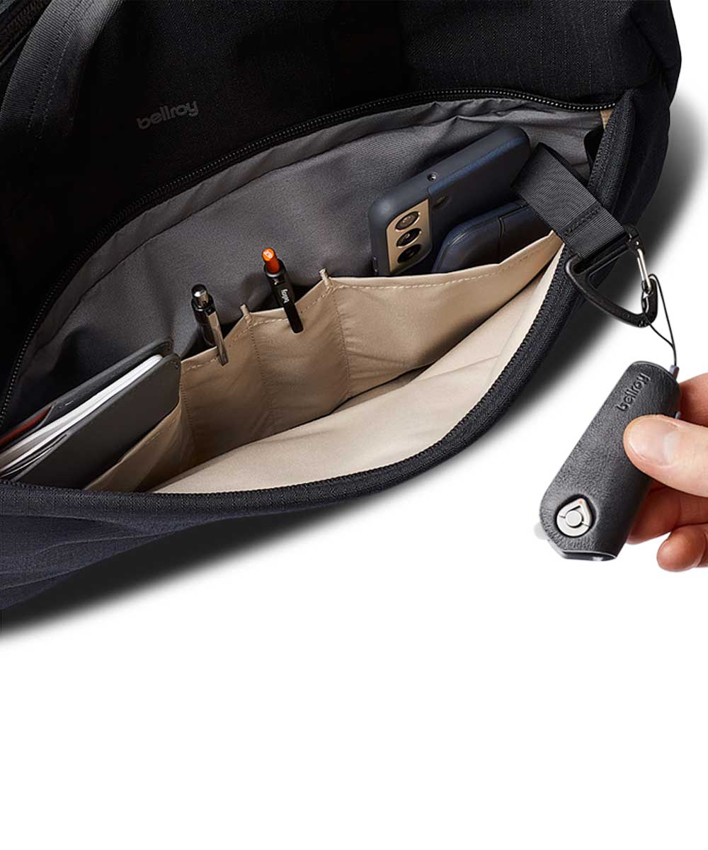 Bellroy Via Workbag laptop bag 14 liters