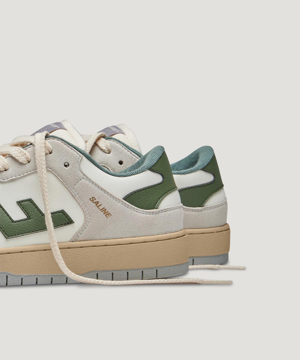 Flamingos Life Sneaker Saline