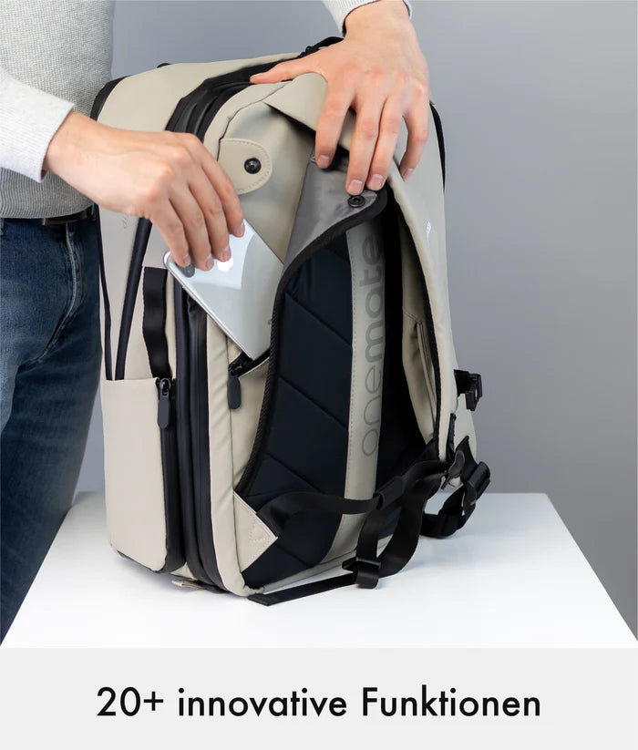 Onemate Backpack Pro 3-in-1 backpack 22L