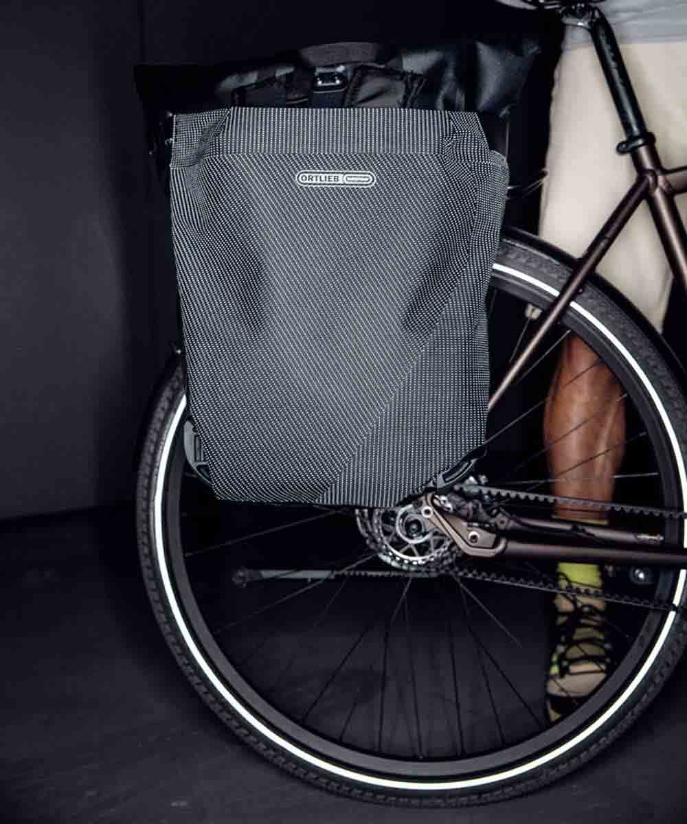 ORTLIEB Vario PS High Visibility bicycle backpack 26 liters