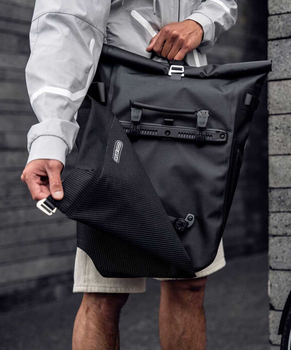 ORTLIEB Vario PS High Visibility bicycle backpack 26 liters