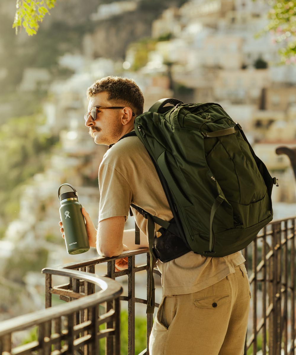 Osprey Farpoint 40l travel backpack for men