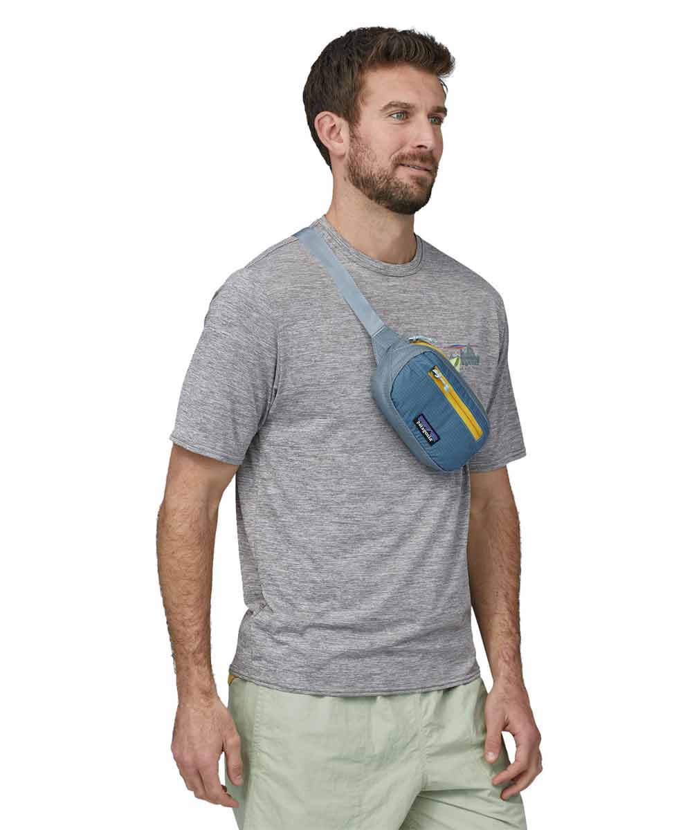 Patagonia Ultralight Black Hole Mini Hip Pack 1 liter