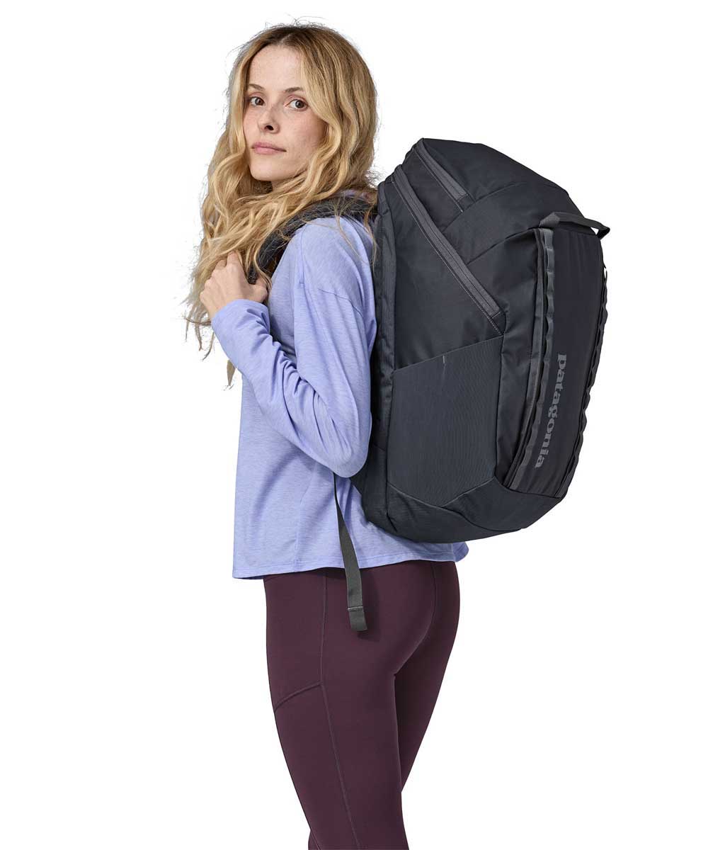 Patagonia backpack Black Hole Pack 32 liters