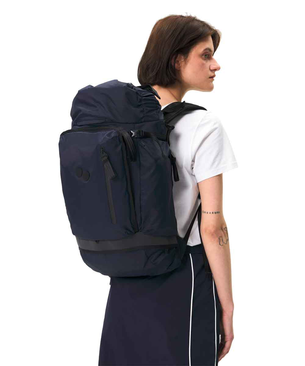 Pinqponq Komut Medium Rucksack aus recycelten PET-Flaschen