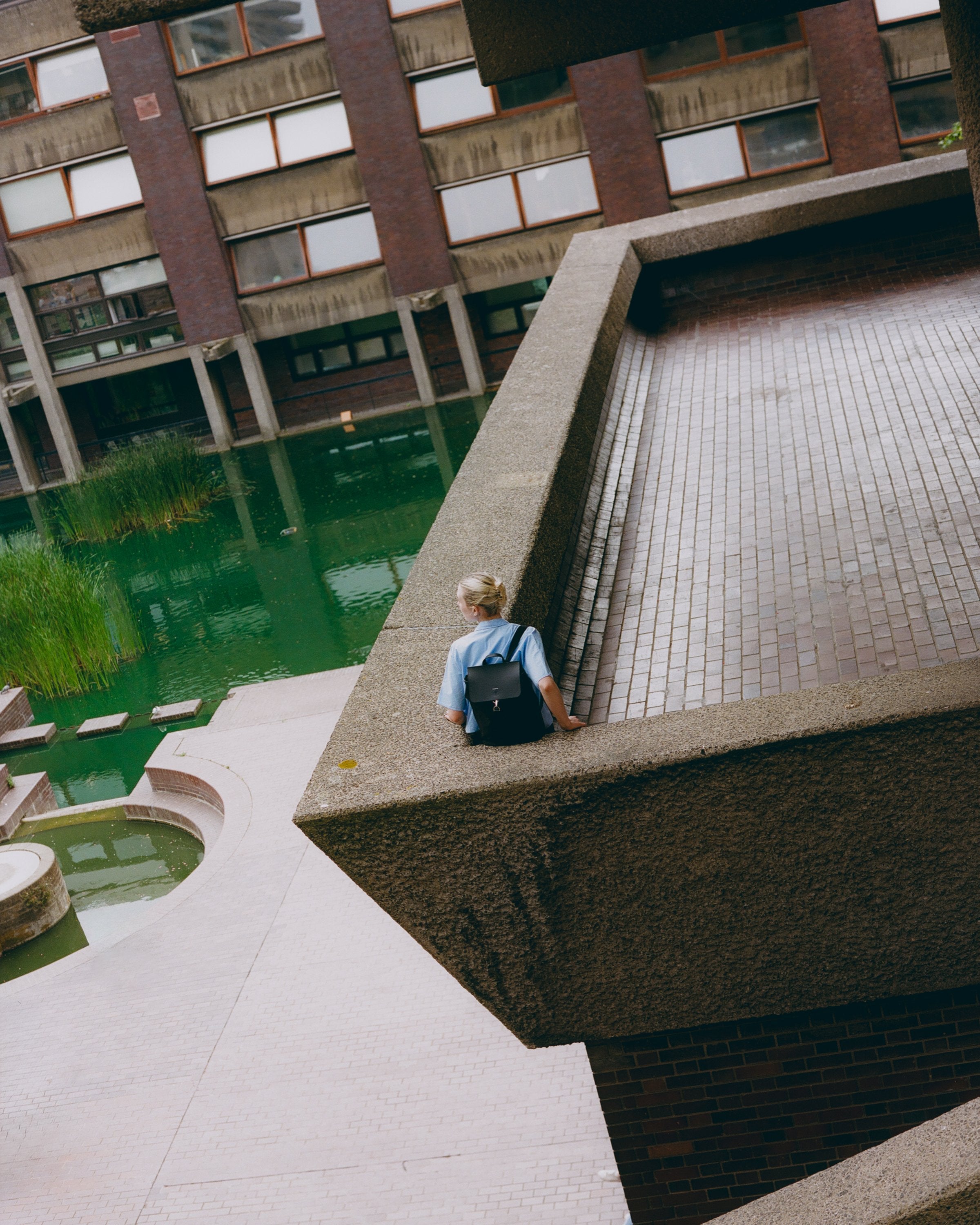 Sandqvist Alva Metal Hook sustainable daypack