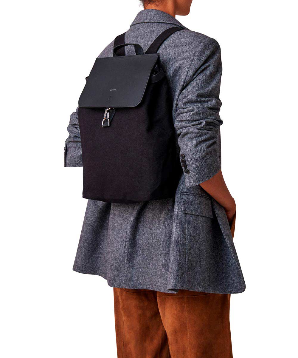 Sandqvist Alva Metal Hook sustainable daypack