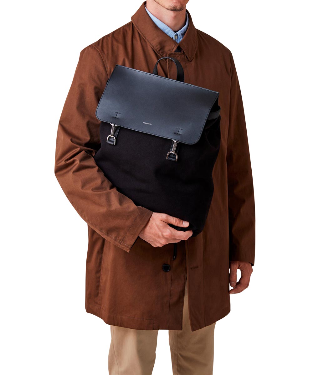 Sandqvist Hege Metal Hook sustainable daypack
