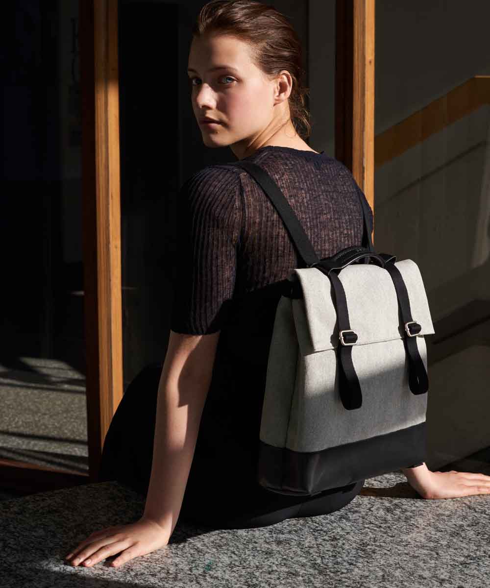 Qwstion Small Tote Organic Canvas