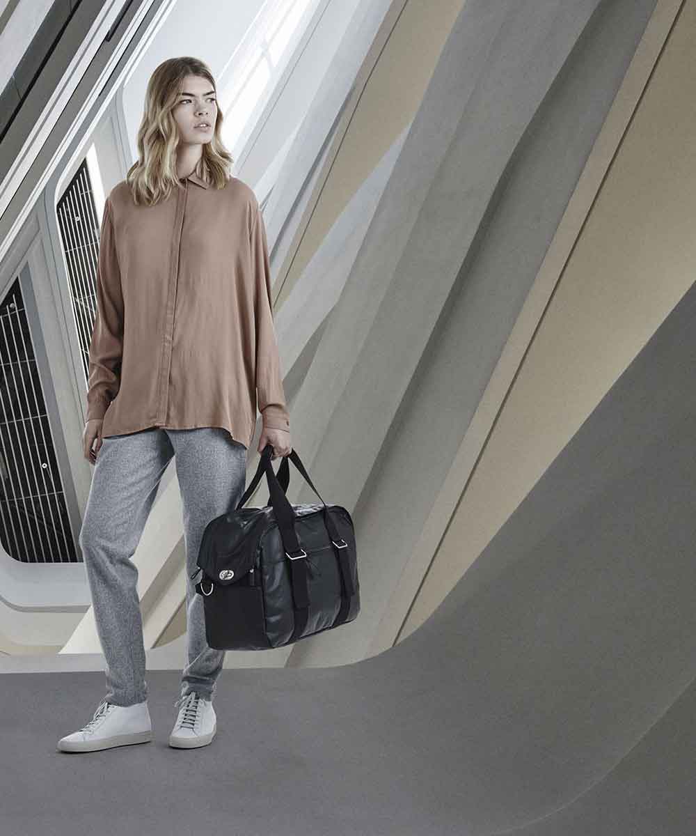 Qwstion Weekender Organic Canvas