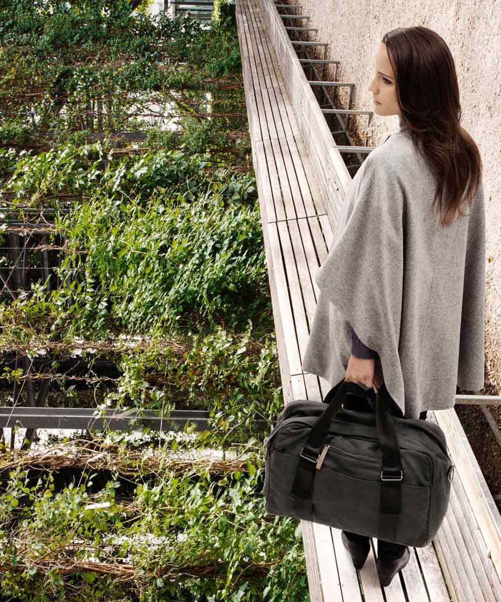 Qwstion Weekender Organic Canvas