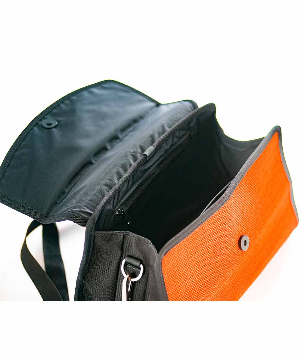 Feuerwear handbag Phil