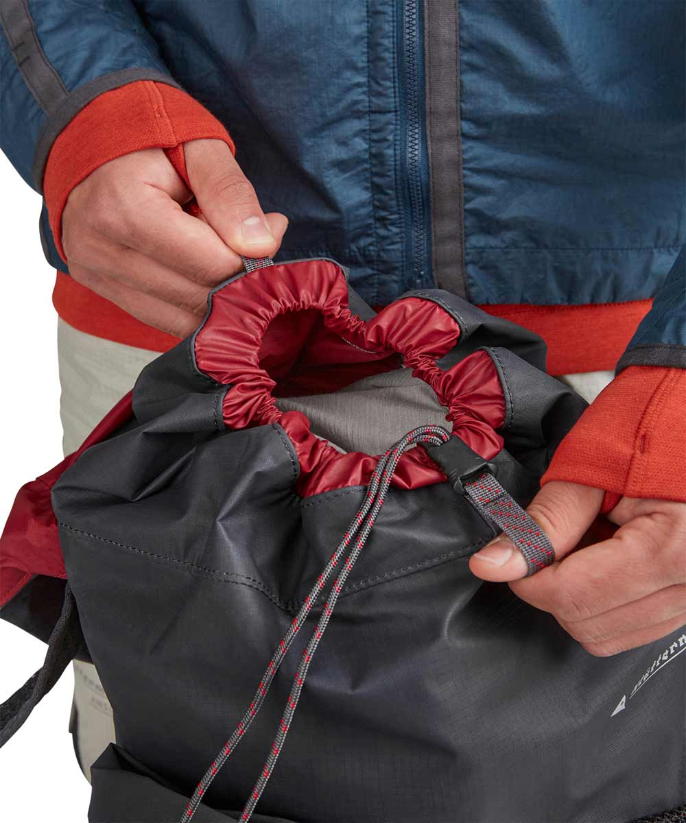 Klättermusen Fjörm trekking backpack 18L