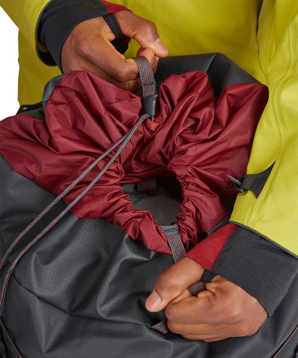 Klättermusen Brimer trekking backpack 24L