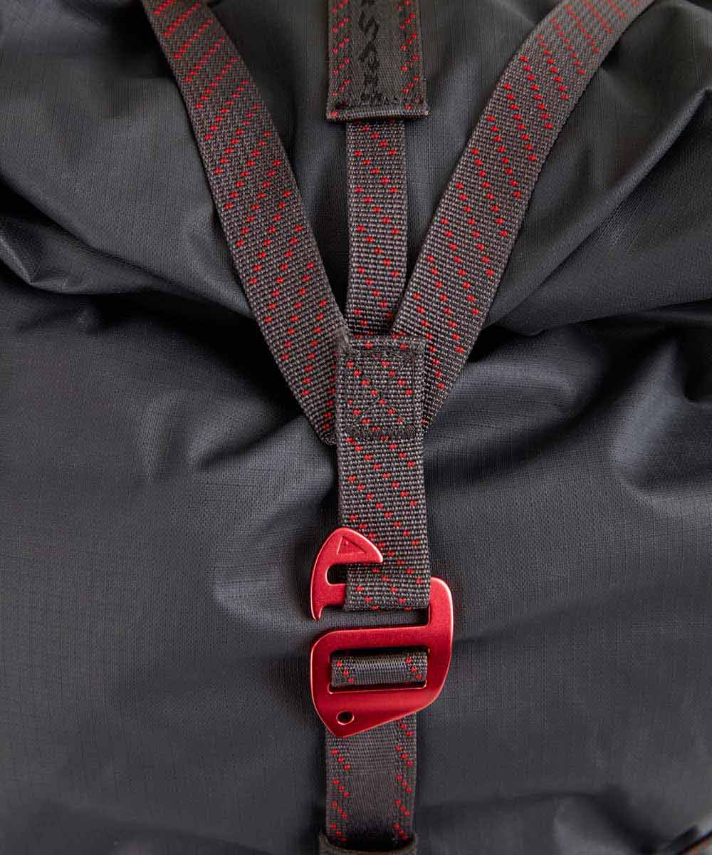 Klättermusen Raido trekking backpack 38L