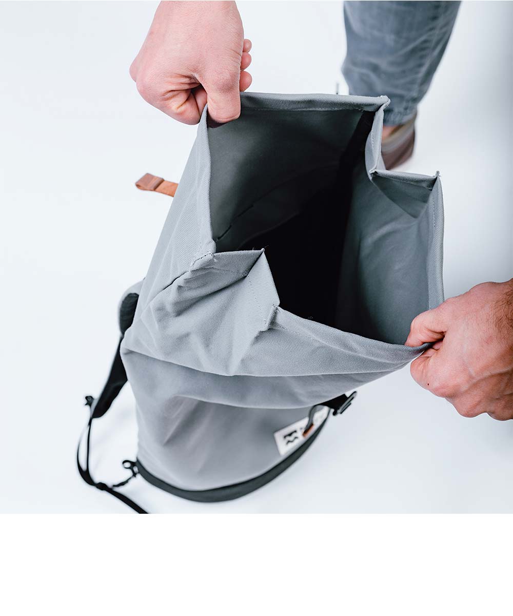 MeroMero Squamish roll top backpack