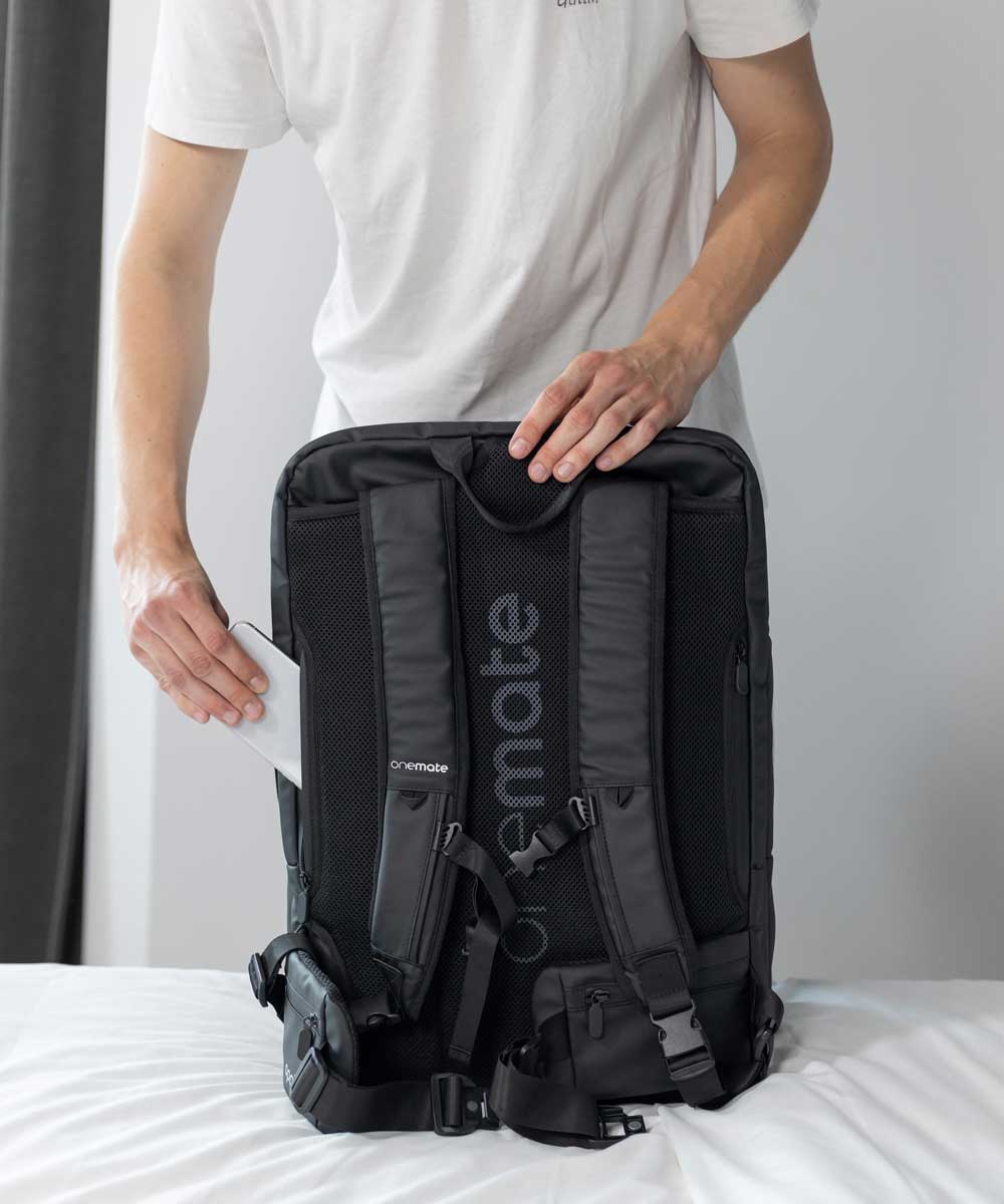 Onemate Travel Backpack Ultimate travel backpack 40L