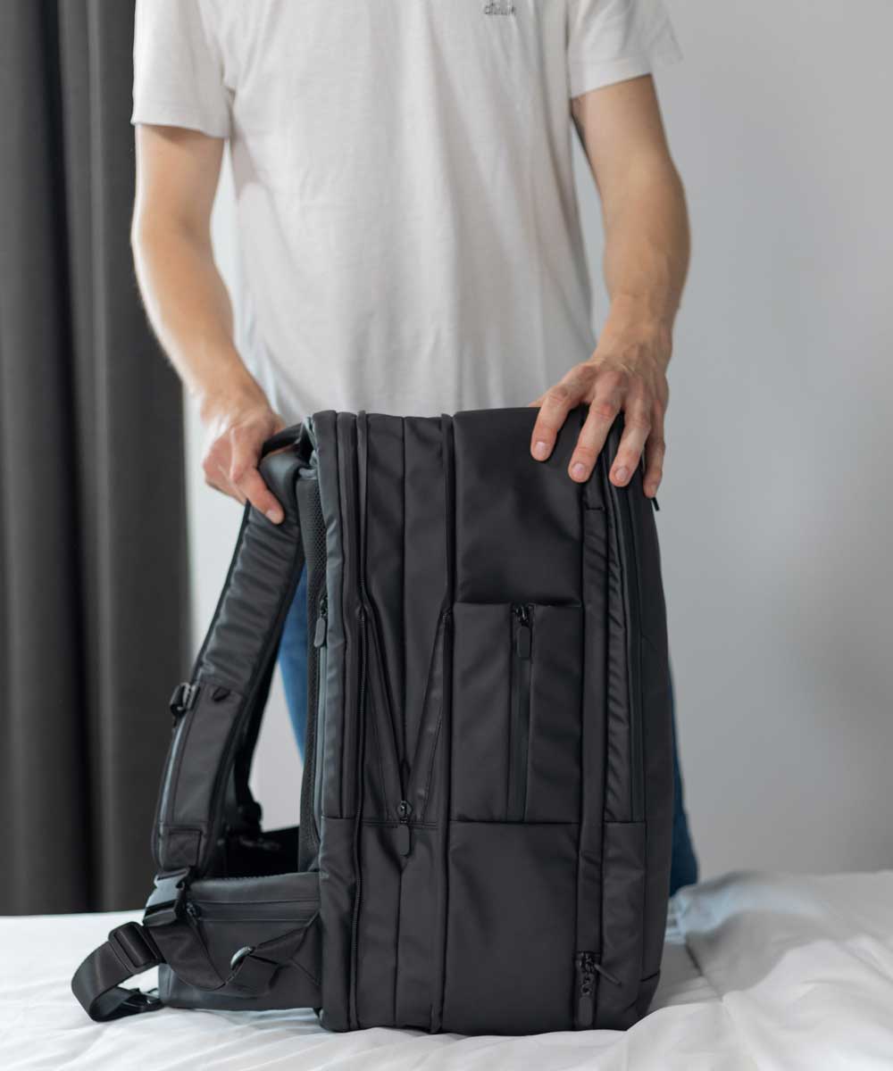 Onemate Travel Backpack Ultimate travel backpack 40L