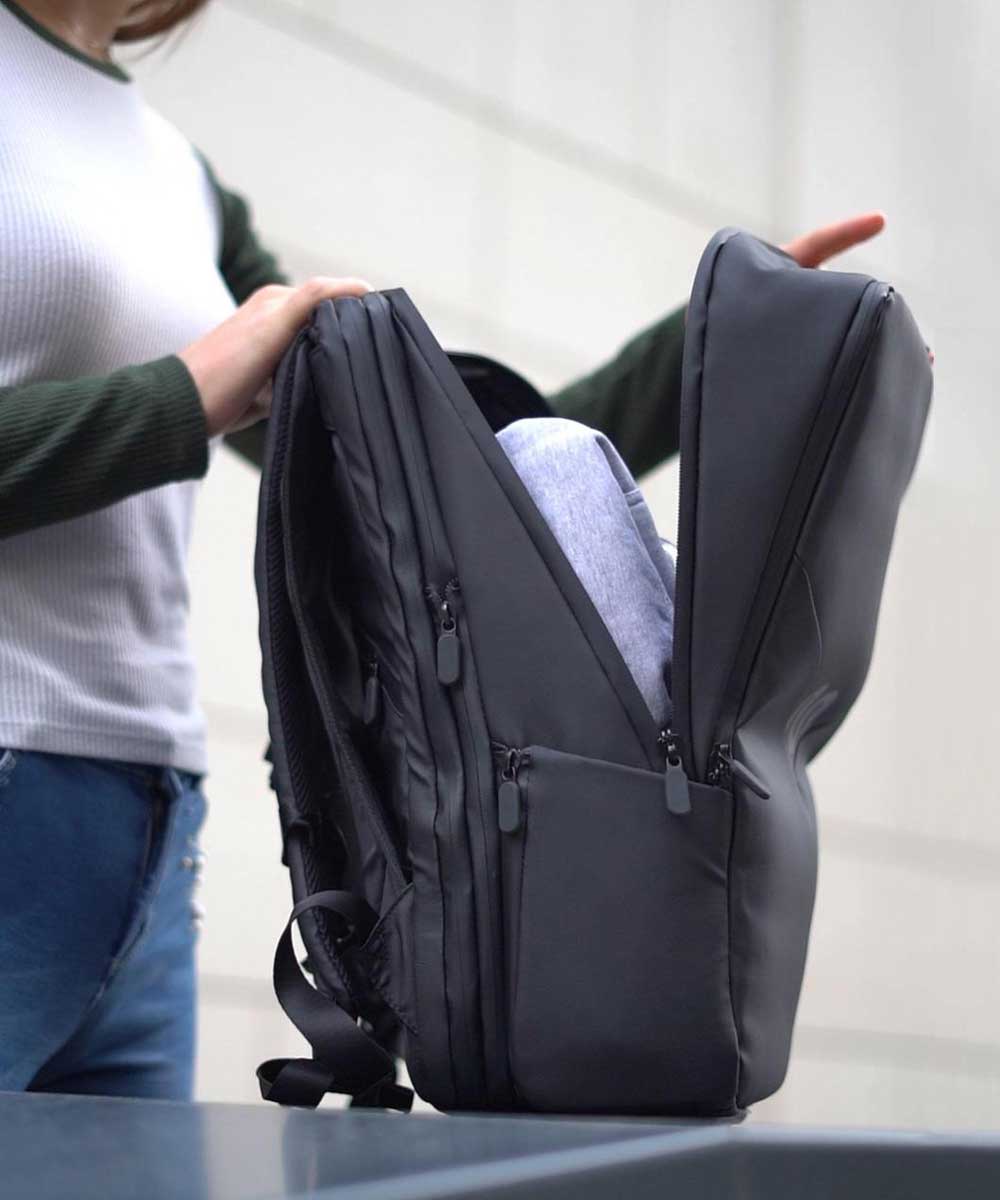 Onemate Backpack Pro 3-in-1 backpack 22L