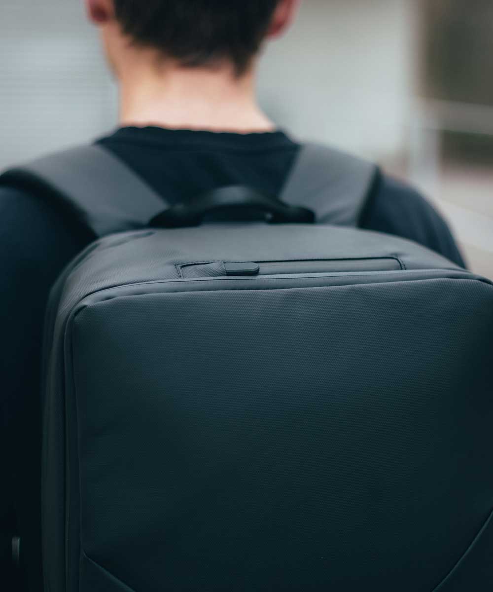 Onemate Backpack Pro 3-in-1 backpack 22L