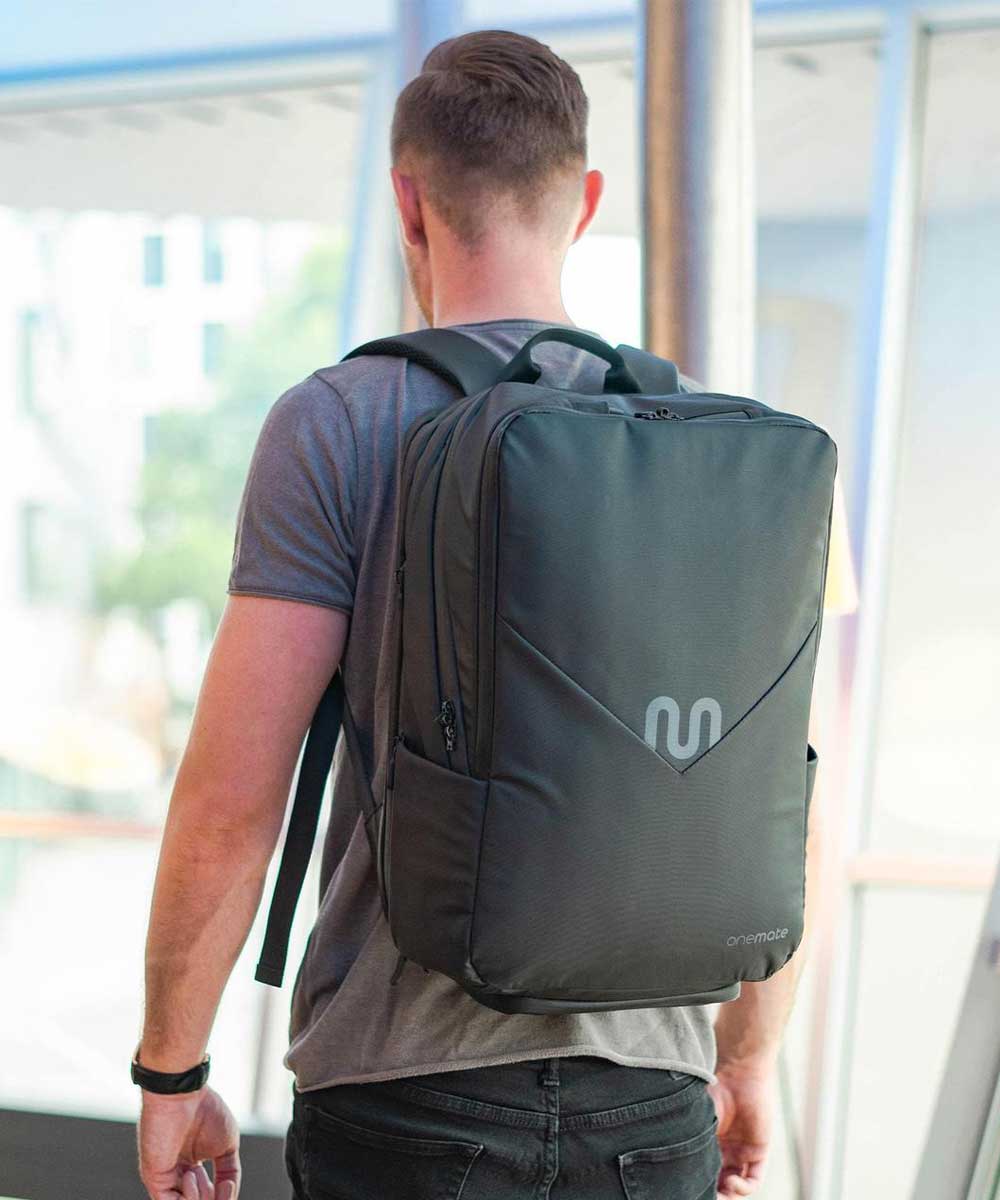 Onemate Backpack Pro 3-in-1 backpack 22L