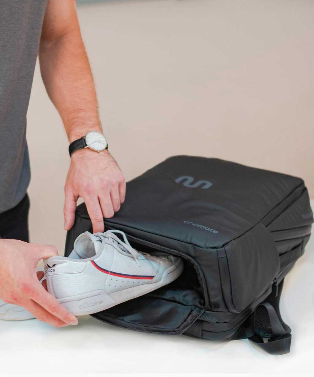 Onemate Backpack Pro 3-in-1 backpack 22L