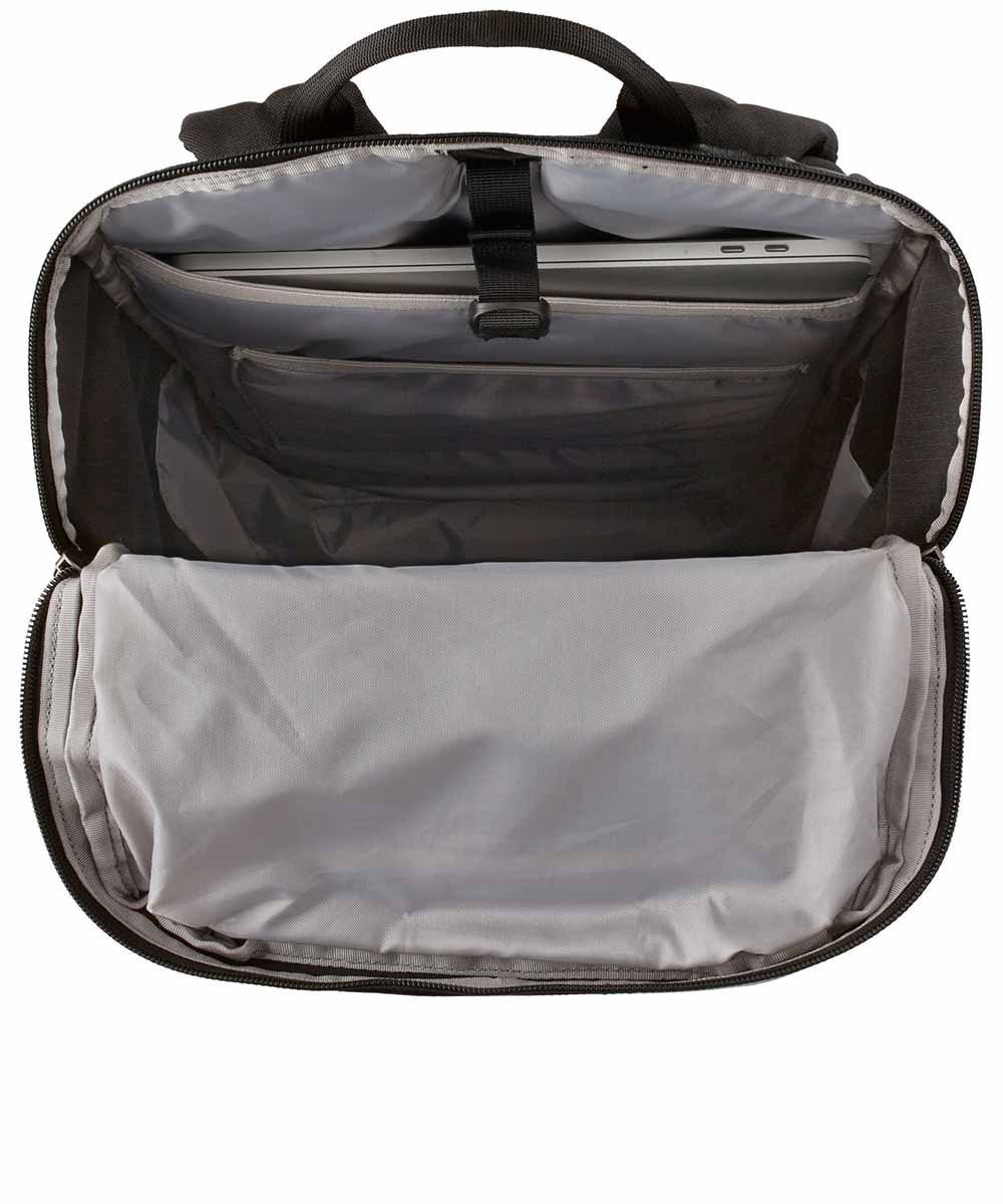 Patagonia backpack Black Hole Pack 25 liters