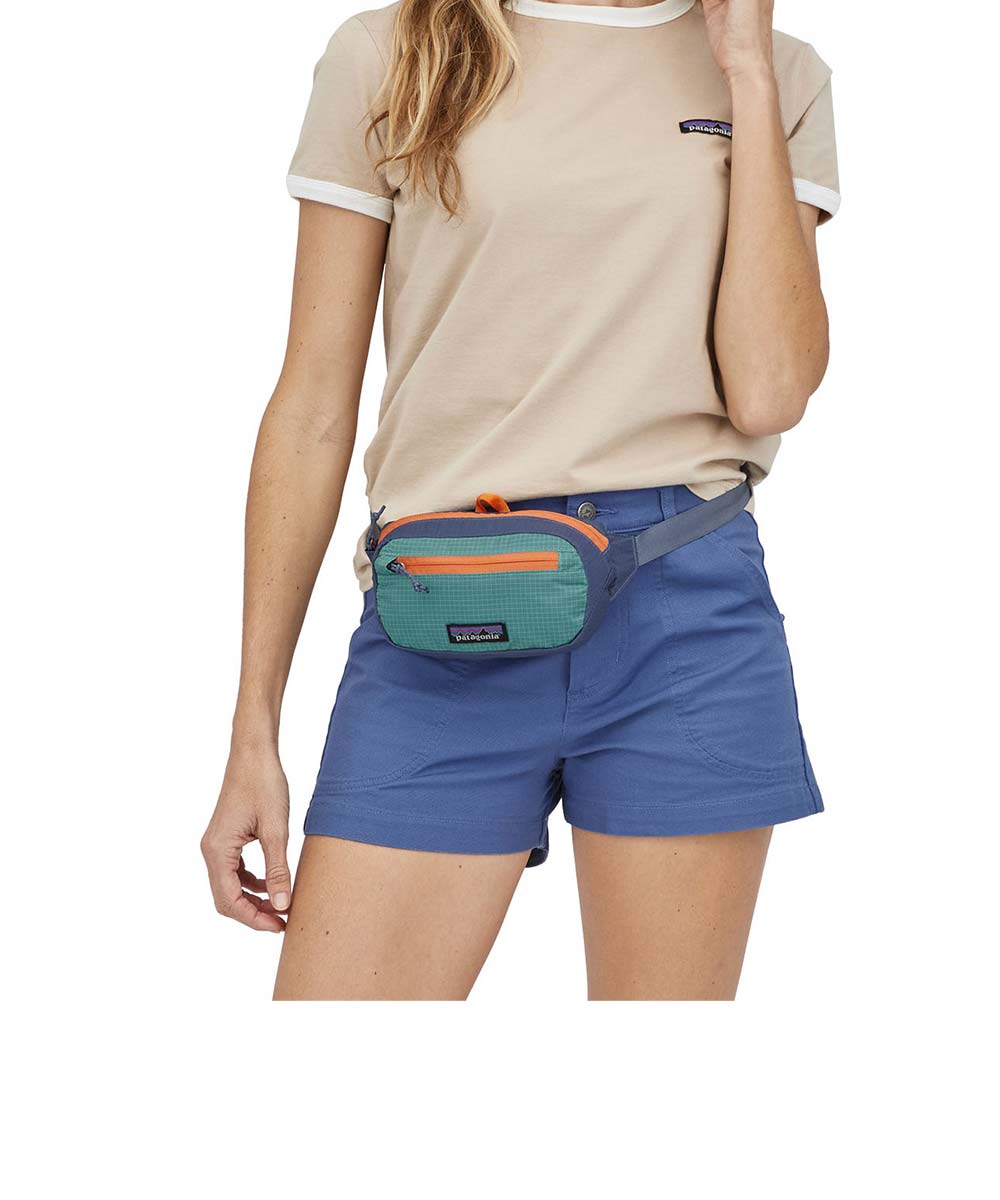 Patagonia Ultralight Black Hole Mini Hip Pack 1 liter