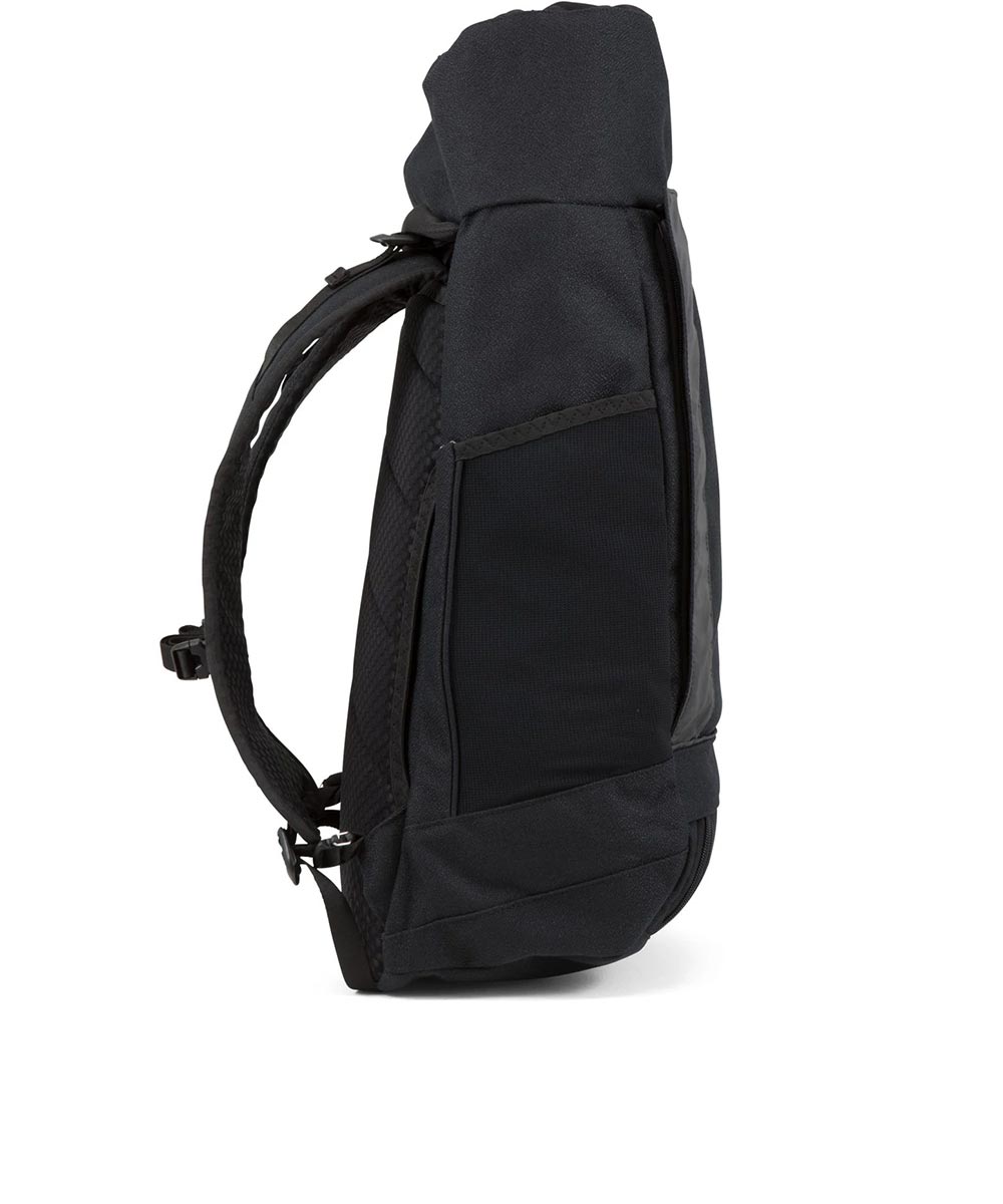 pinqponq Blok Large backpack made from recycled PET bottles