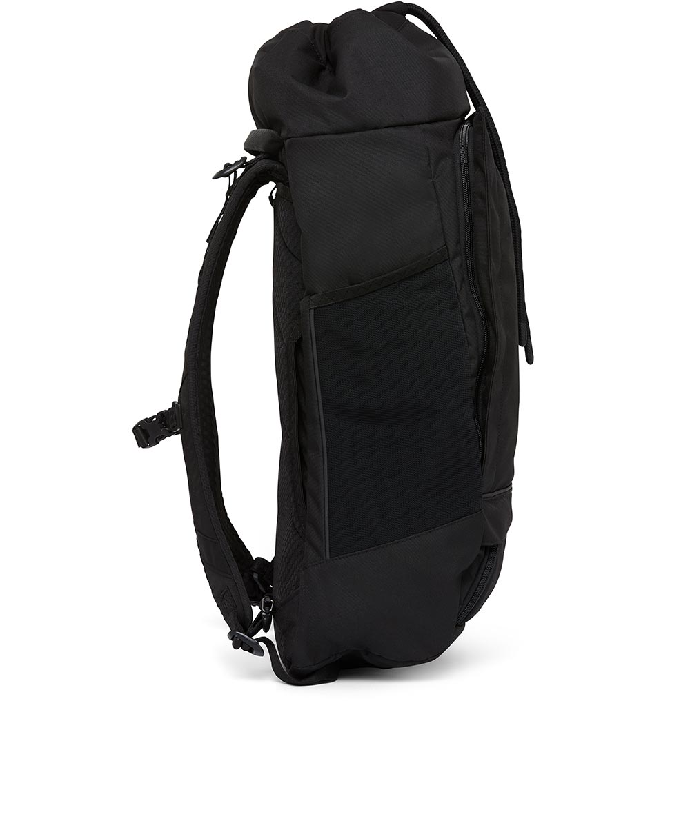 pinqponq Blok Large backpack made from recycled PET bottles