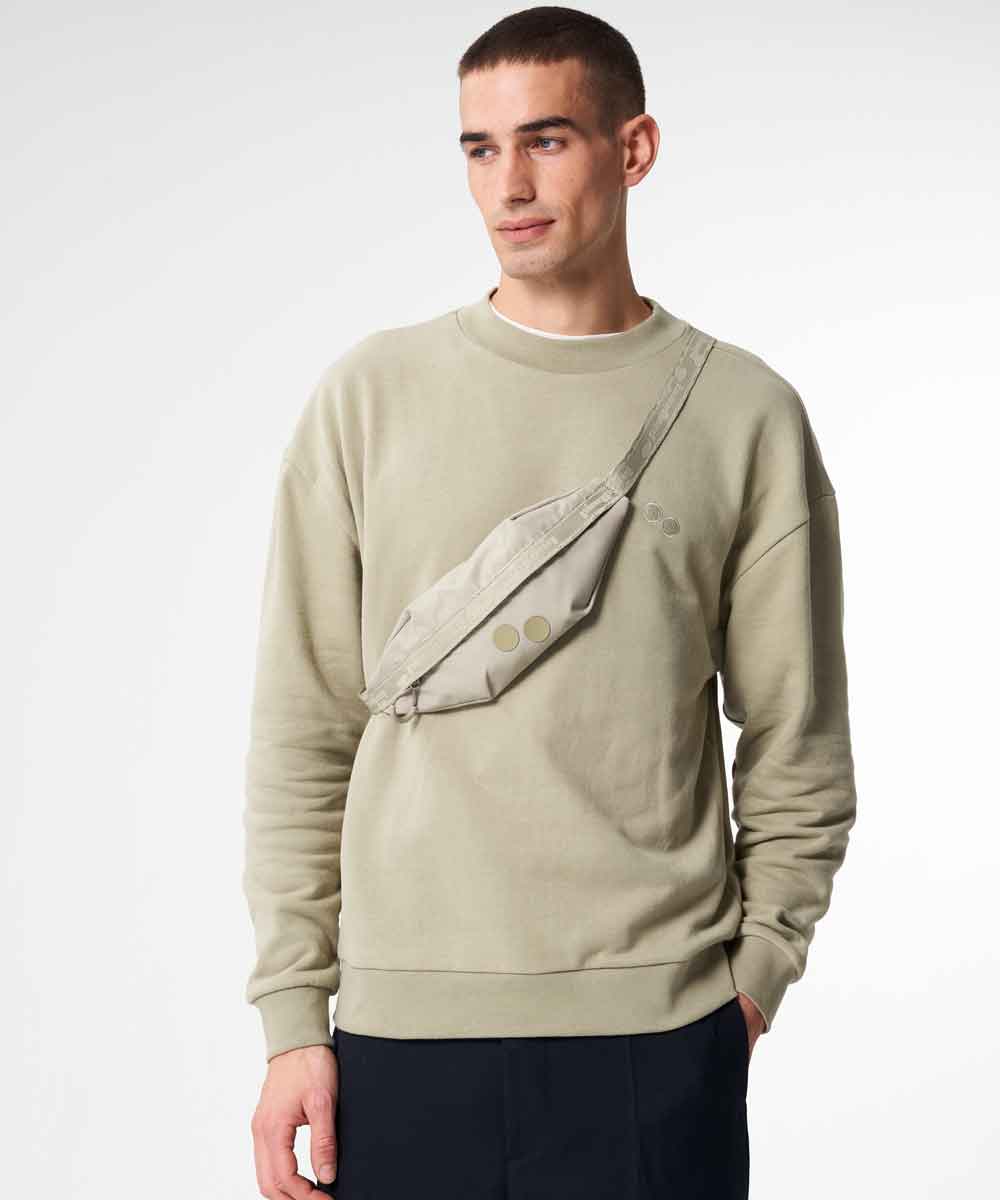 Pinqponq Nik belt bag made from recycled PET bottles