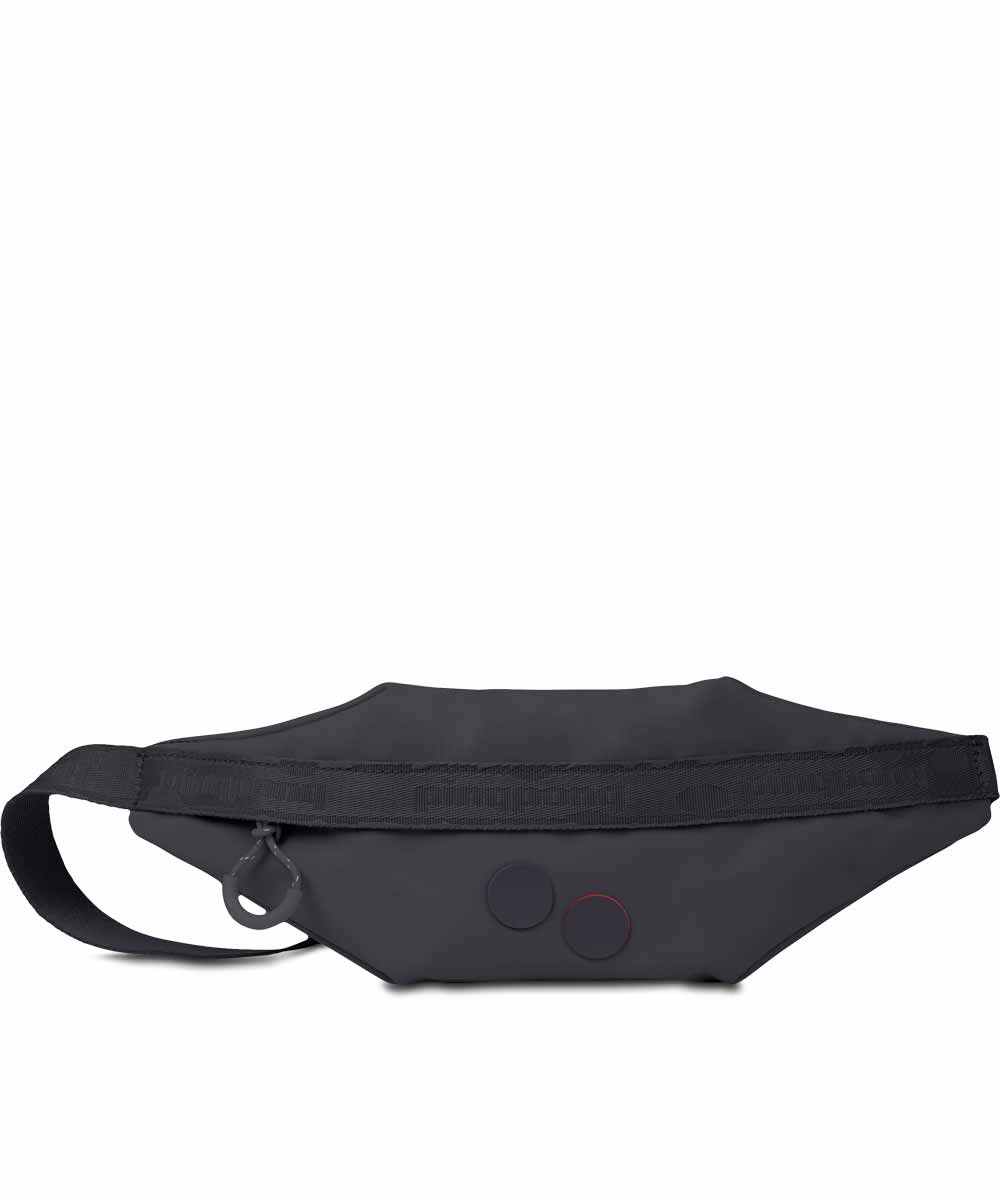 Pinqponq Nik belt bag made from recycled PET bottles