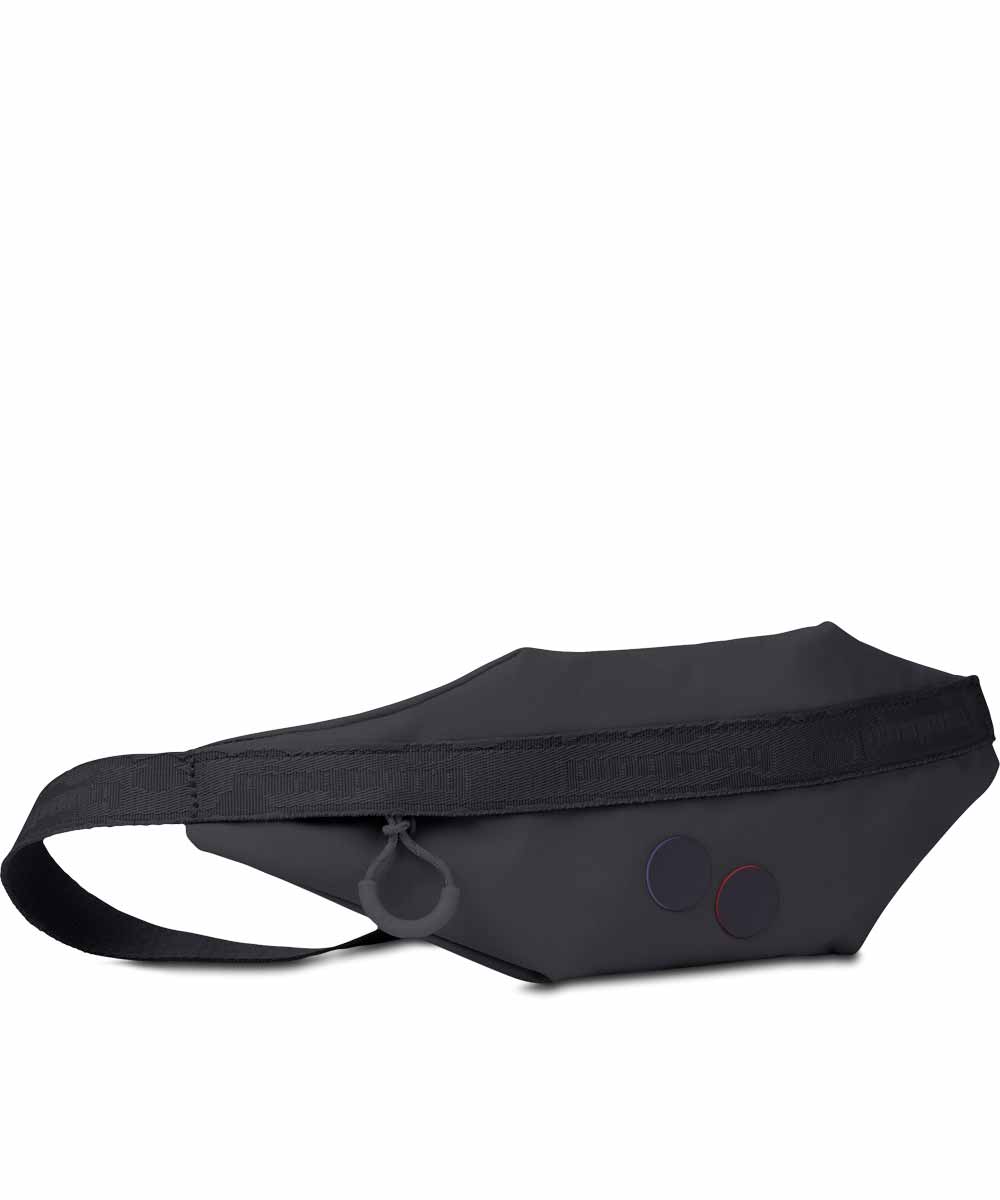 Pinqponq Nik belt bag made from recycled PET bottles