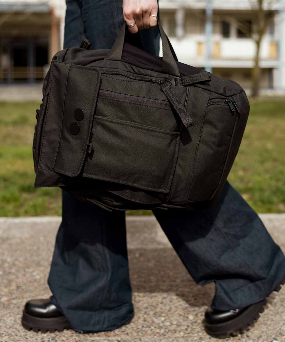 Pinqponq Blok Medium Backpack made from recycled PET bottles Construct