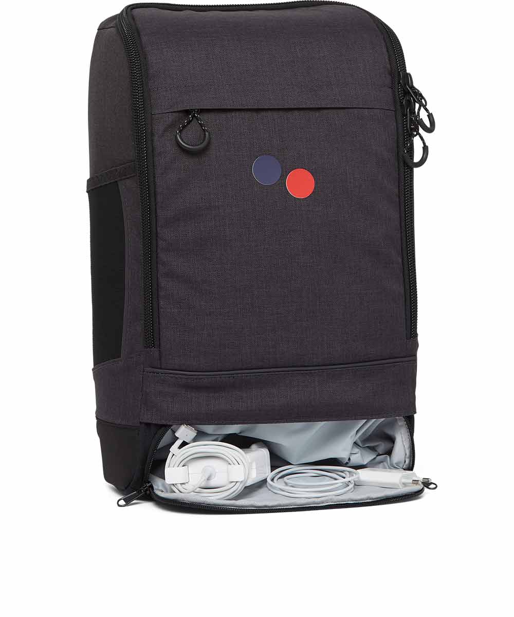 Pinqponq Cubik Medium backpack made from recycled PET bottles