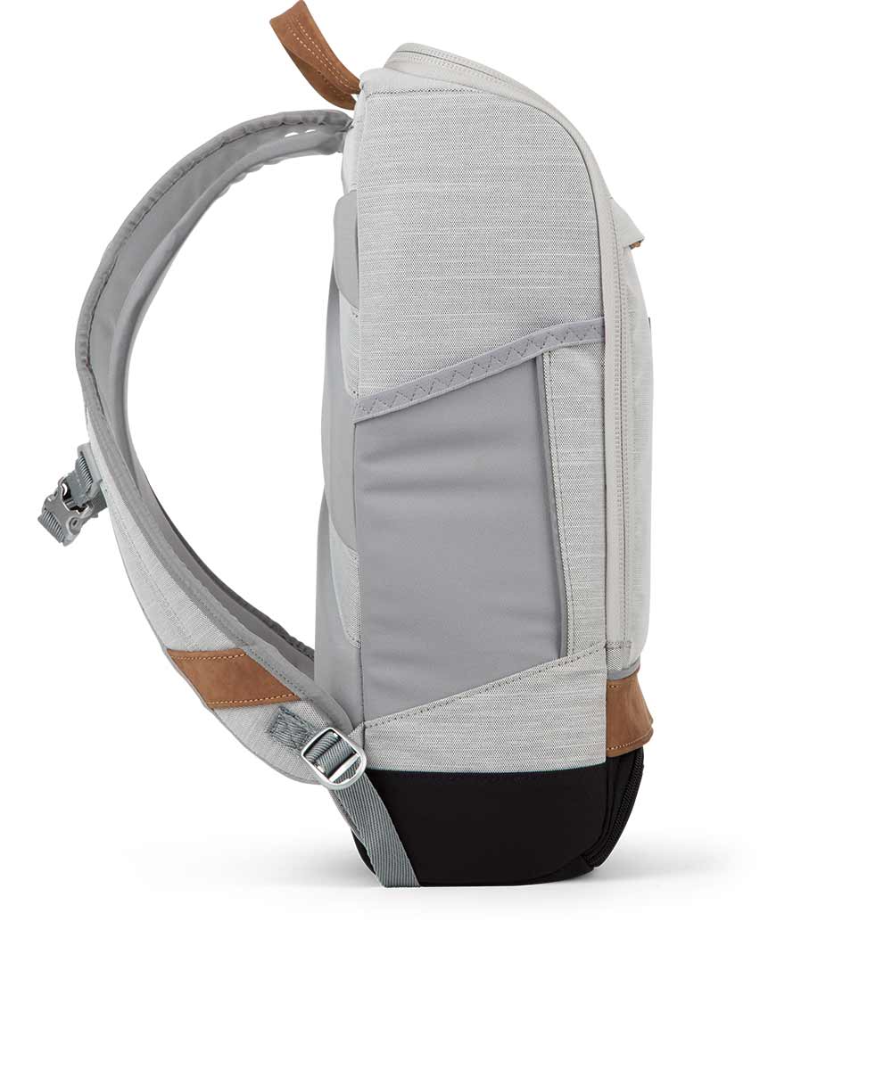 Pinqponq Cubik Medium backpack made from recycled PET bottles