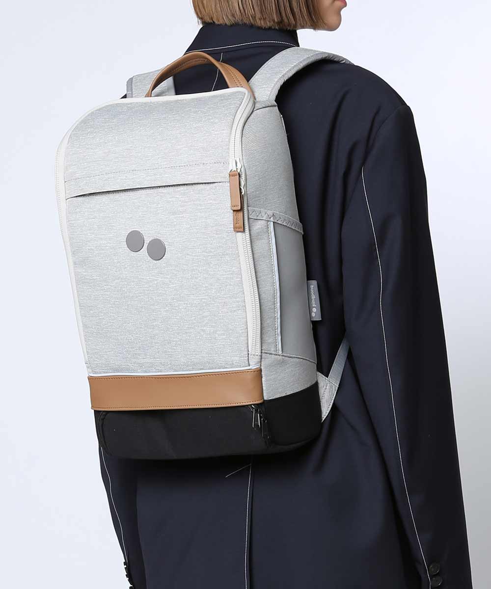 Pinqponq Cubik Medium backpack made from recycled PET bottles