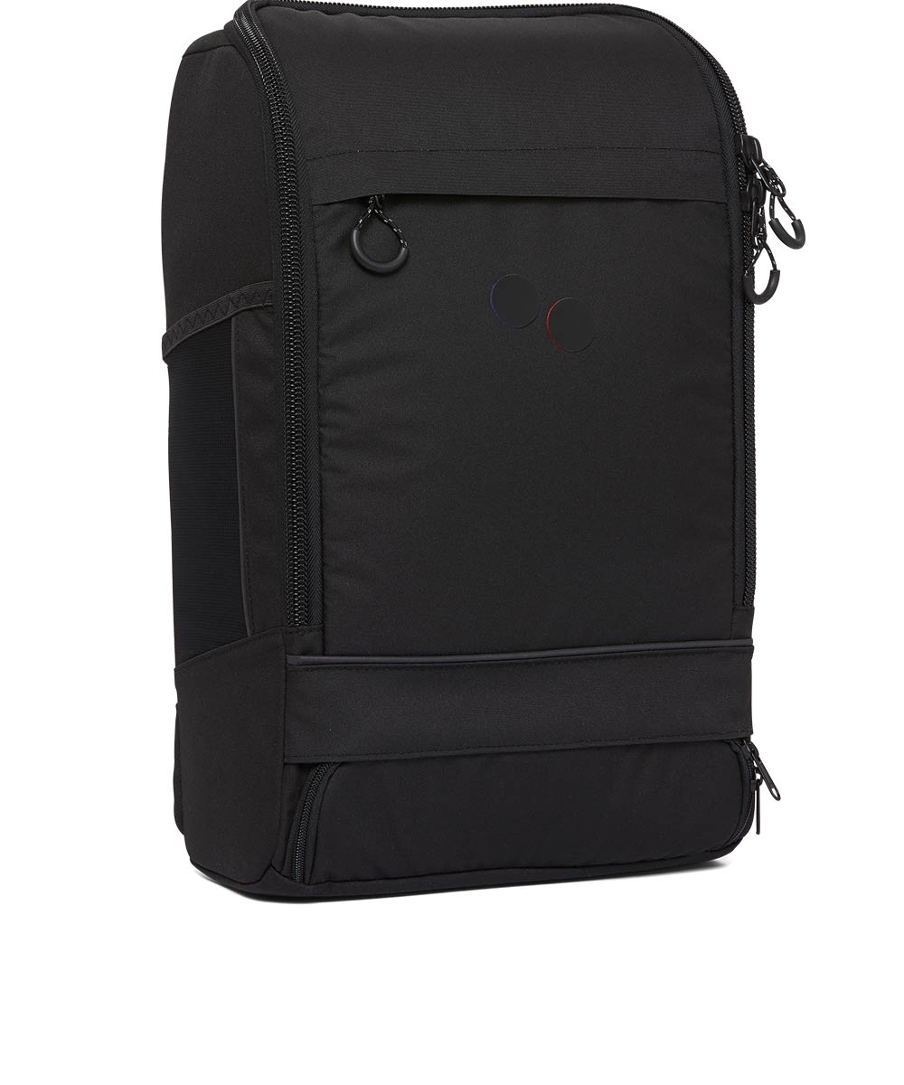 Pinqponq Cubik Medium backpack made from recycled PET bottles