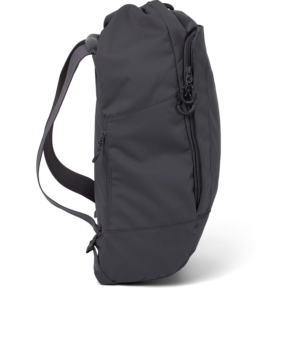 Pinqponq Kalm backpack made from recycled PET bottles