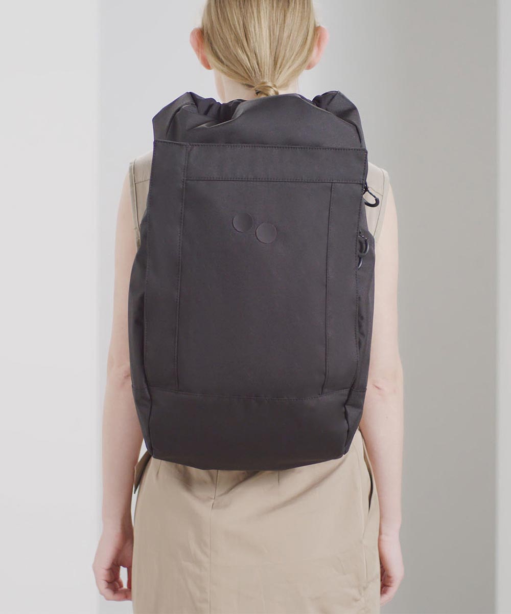 Pinqponq Kalm backpack made from recycled PET bottles