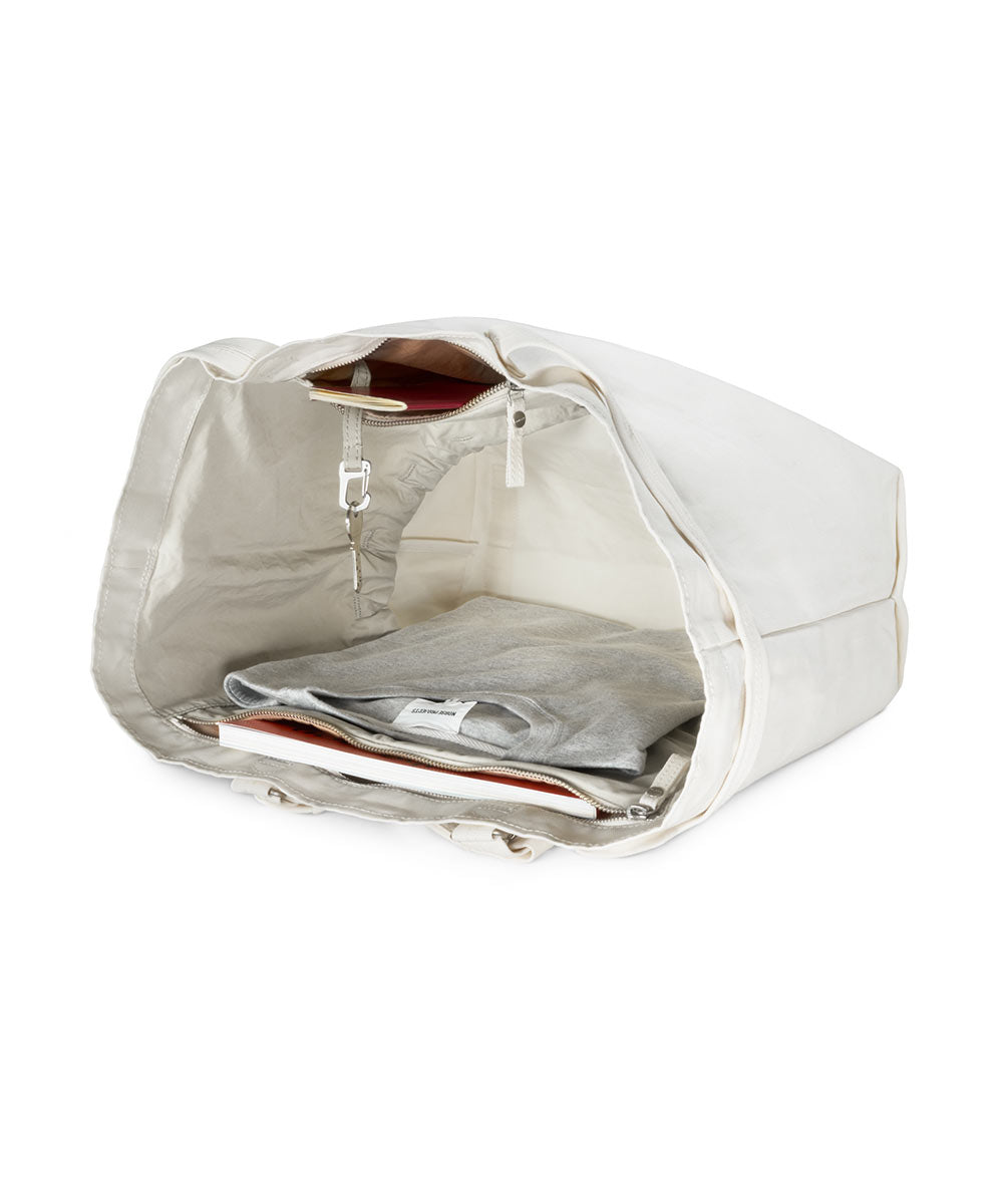 Qwstion Tote Bag XL made of Bananatex® plastic-free