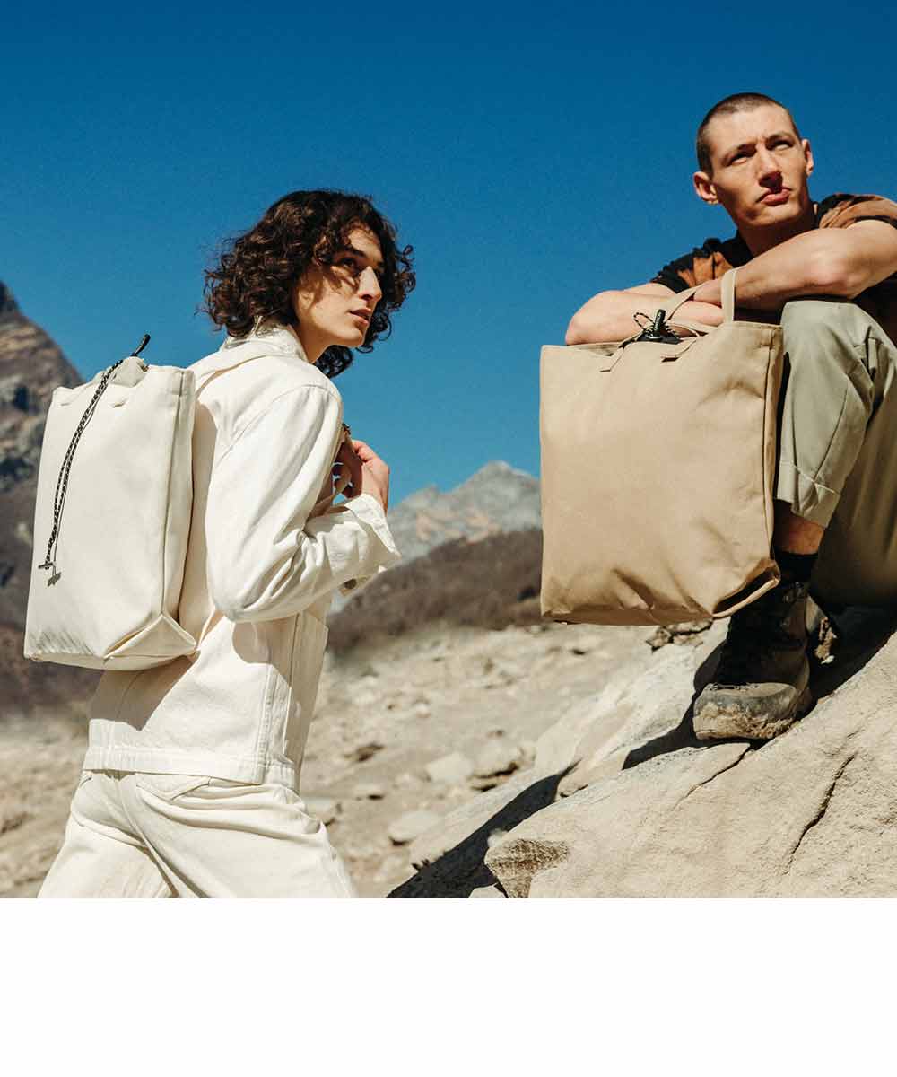 Qwstion Tote Bag Large made of Bananatex® plastic-free