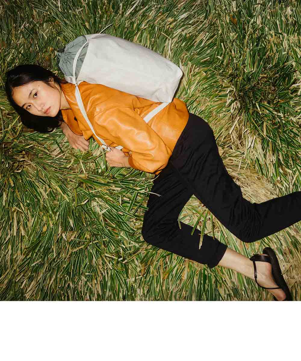 Qwstion Tote Bag Large made of Bananatex® plastic-free