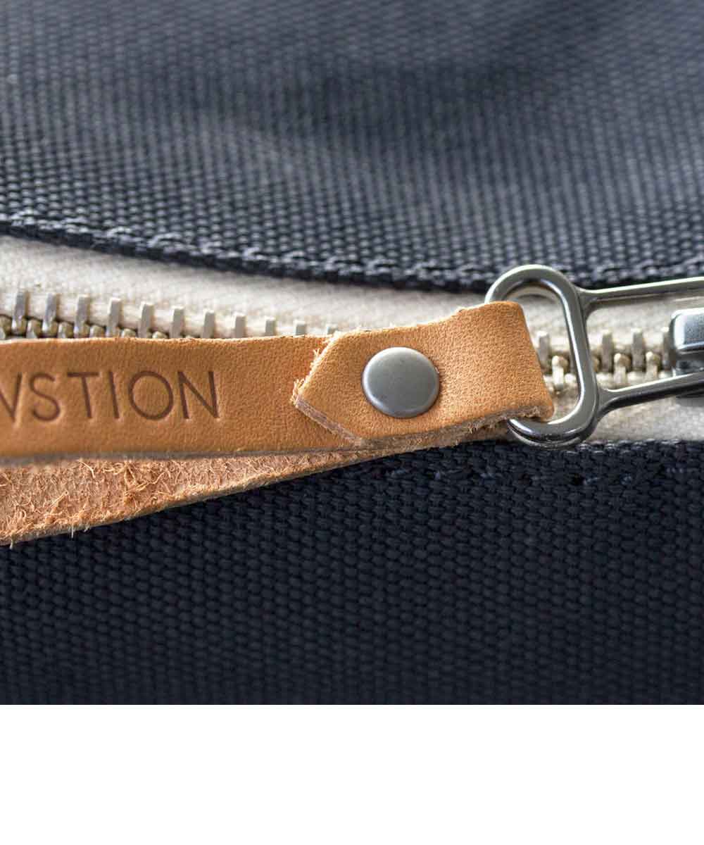 Qwstion Hip Pouch Bananatex® plastic-free