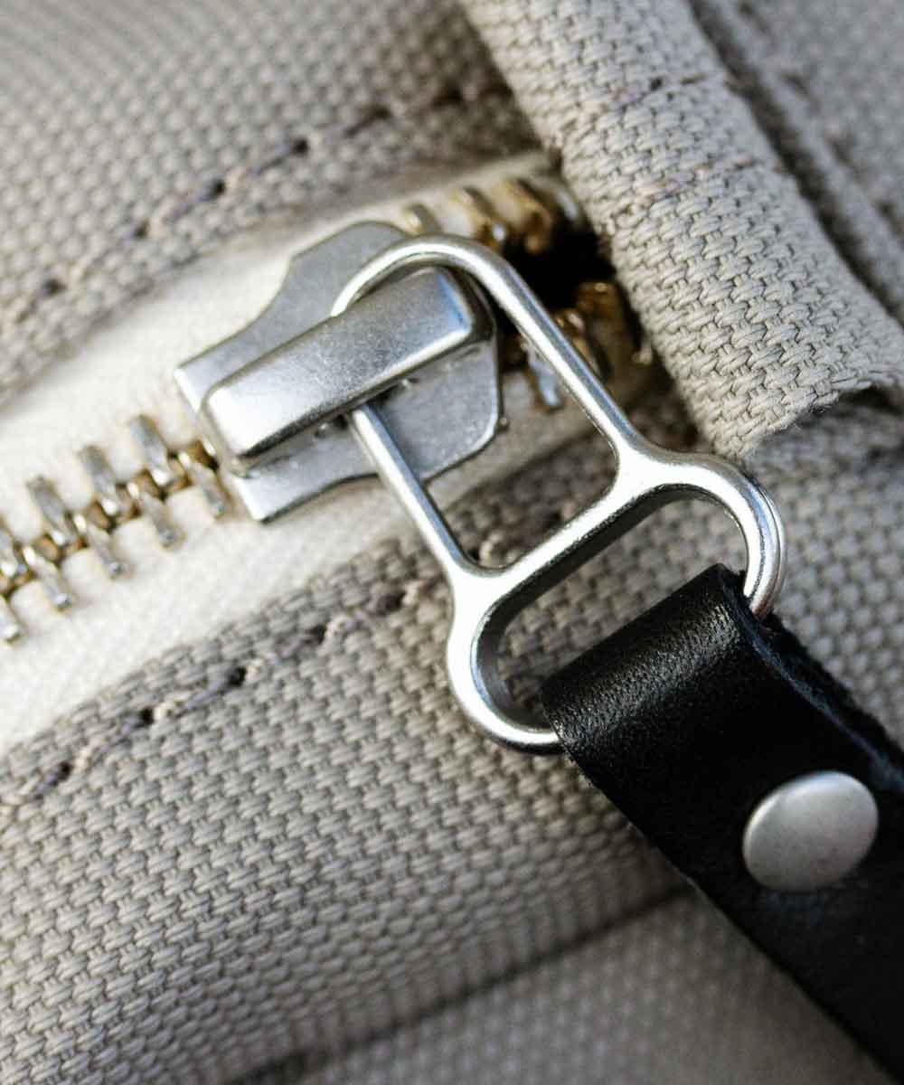 Qwstion Hip Pouch Bananatex® plastic-free